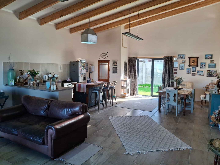 4 Bedroom Property for Sale in Kleinbaai Western Cape